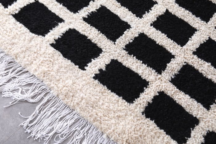 Moroccan checkered rug - Beni ourain rug