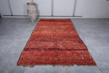 VINTAGE MOROCCAN RUG 6 X 10.6 FEET