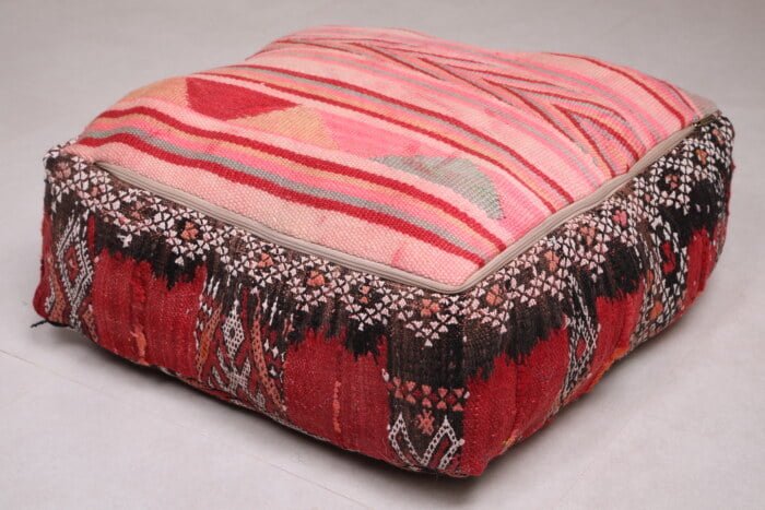 Vintage moroccan pouf 24’’ X 24” X 7.8’’