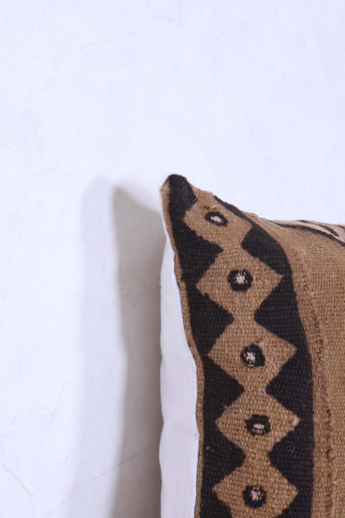 vintage moroccan pillow 15.7 INCHES X 18.8 INCHES