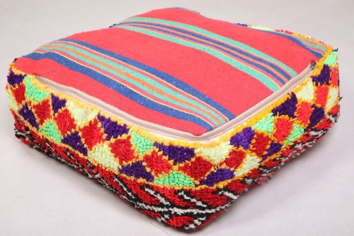 Handmade moroccan pouf 24’’ X 24” X 7.8’’