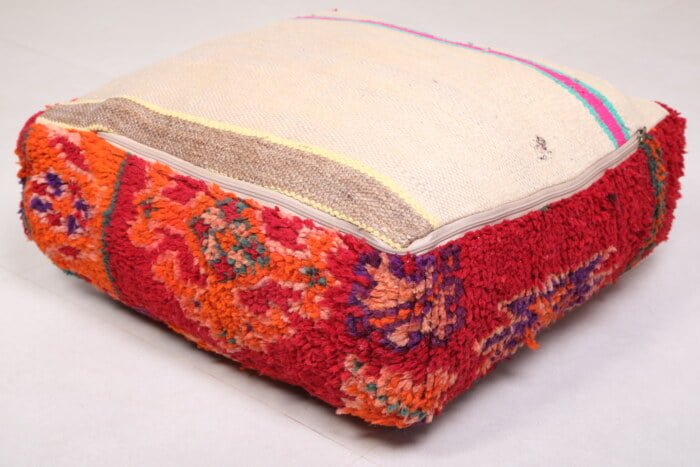 Moroccan pouf rug 24’’ X 24” X 7.8’’