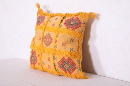 Moroccan pillow beni ourain 13.3 INCHES X 14.5 INCHES