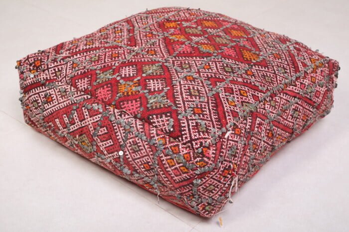 Handmade moroccan pouf 24’’ X 24” X 7.8’’