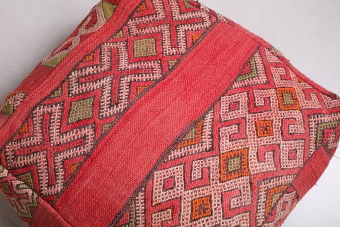 Handmade moroccan pouf 24’’ X 24” X 7.8’’