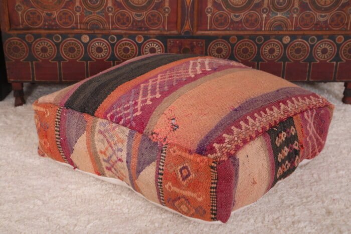 Striped moroccan pouf 24’’ X 24” X 7.8’’