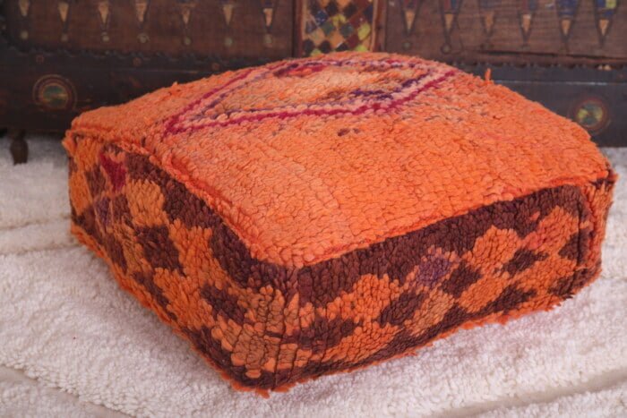 Vintage moroccan pouf 24’’ X 24” X 7.8’’