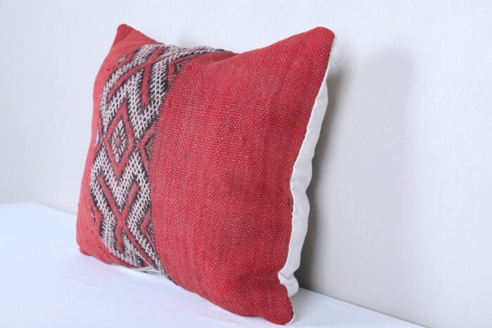 Handmade moroccan pillow FP348-129