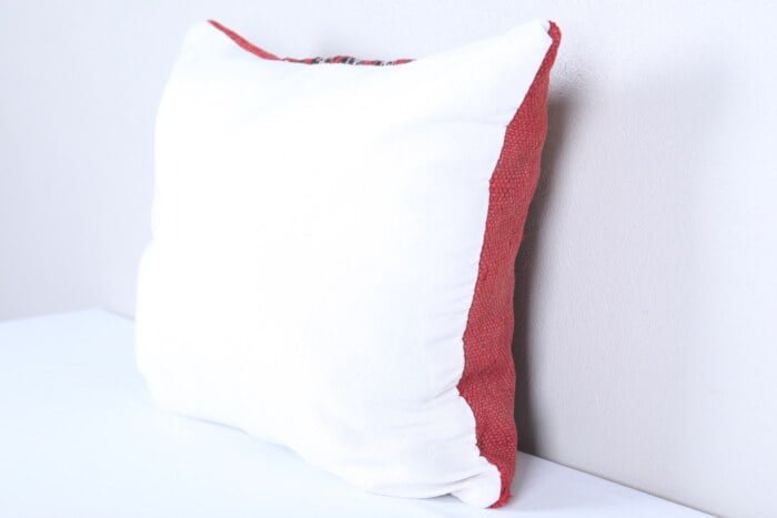 Handmade moroccan pillow FP348-129