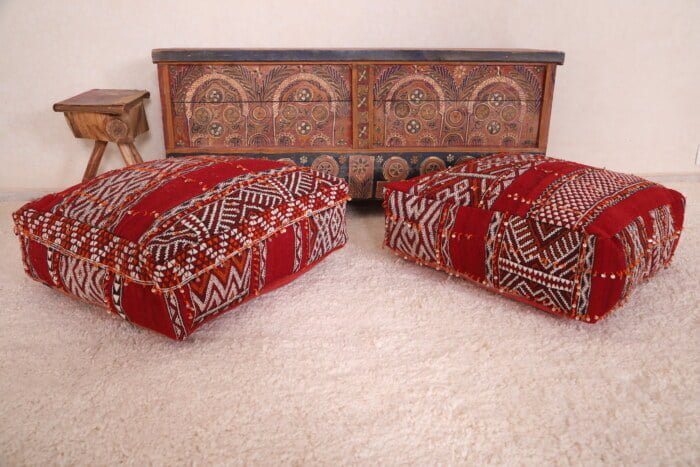 Handmade moroccan pouf 24’’ X 24” X 7.8’’