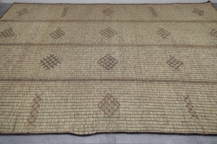 TUAREG RUG 7.2 X 10 FEET