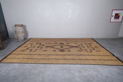 TUAREG RUG 8.9 X 12.9 FEET