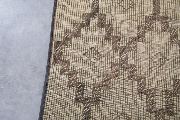 TUAREG RUG 8.1 X 12.7 FEET