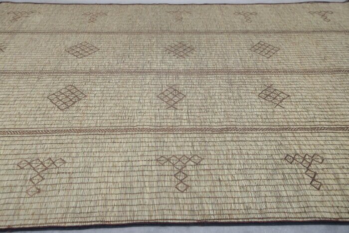 TUAREG RUG 7.1 X 10.2 FEET