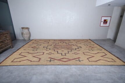 TUAREG RUG 10 X 14.5 FEET