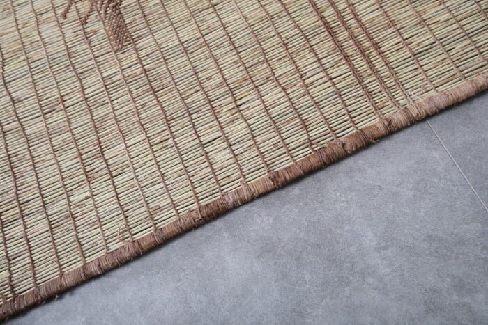 TUAREG RUG 6.7 X 10 FEET