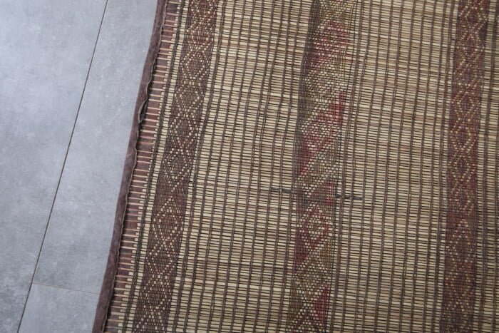 TUAREG RUG 6.8 X 8.6 FEET