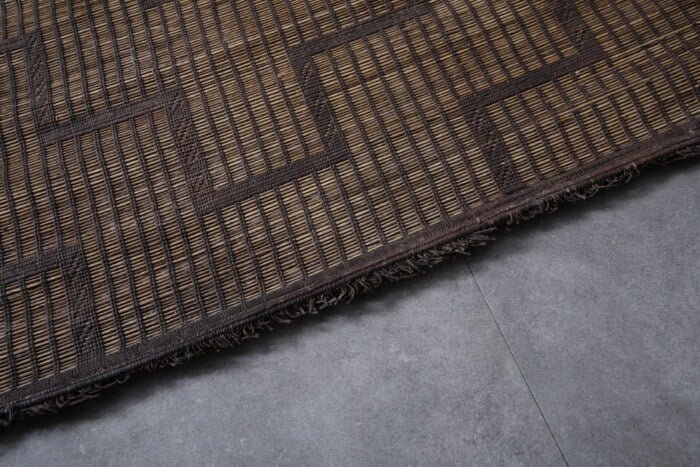 TUAREG RUG 10 X 15.1 FEET