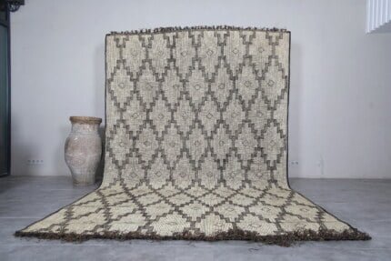 TUAREG RUG 8.1 X 13.2 FEET