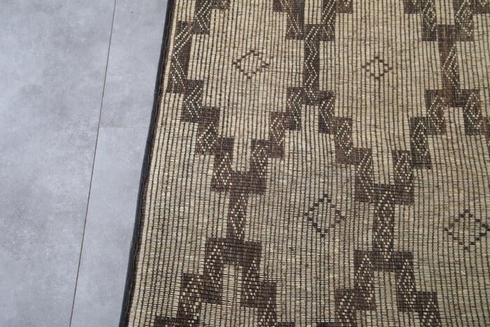 TUAREG RUG 7 X 11.9 FEET