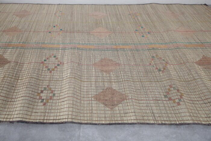 TUAREG RUG 6.3 X 9.9 FEET