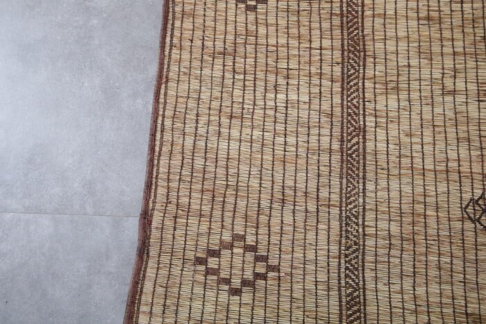 TUAREG RUG 5.6 X 8 FEET