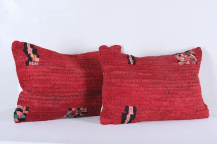 red moroccan pillow